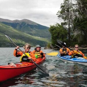 Kayak en el Lago Gutiérrez