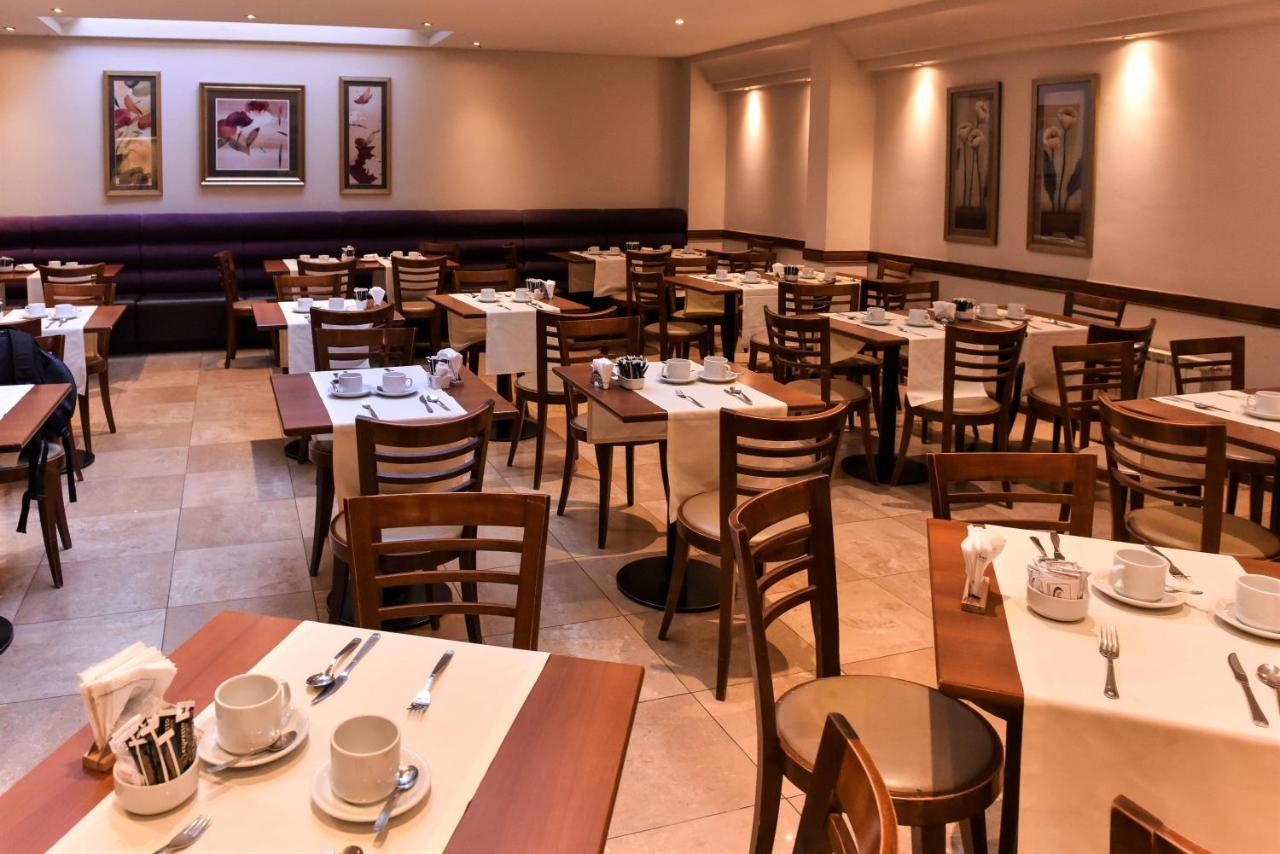 Hotel Crans Montana - Desayuno