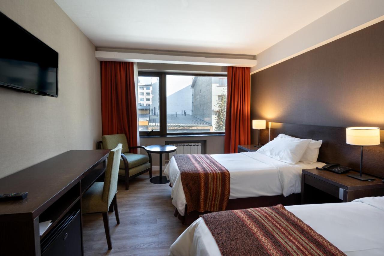 Hotel Crans Montana - Habitación twin