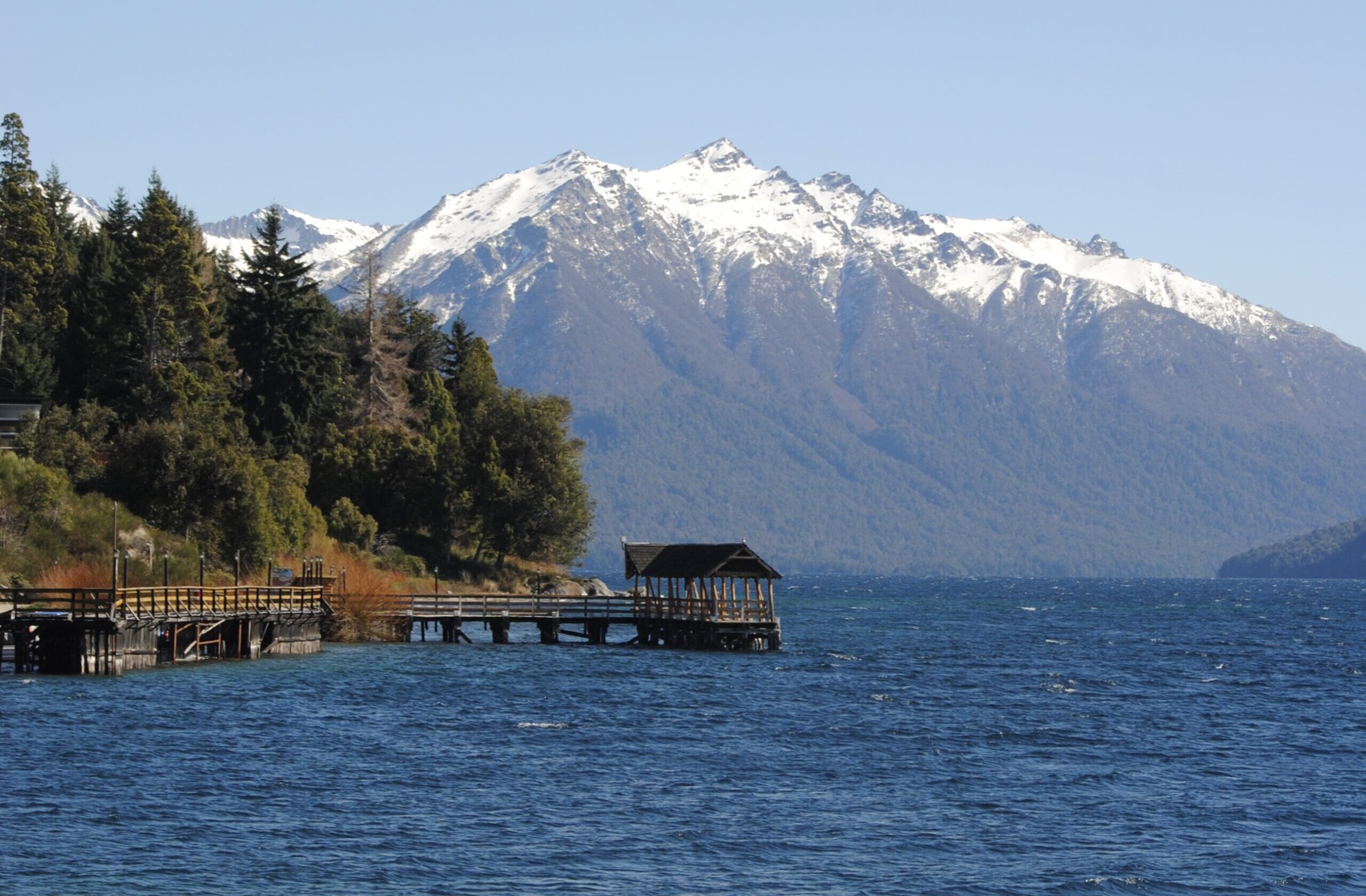 Villa Traful y Valle Encantado