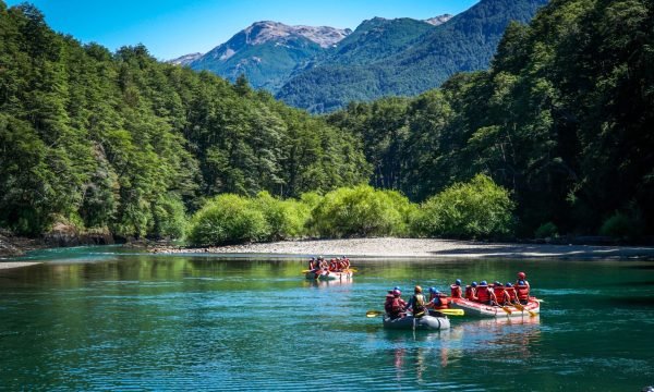 Flotada en el río Limay - Lauke Tours